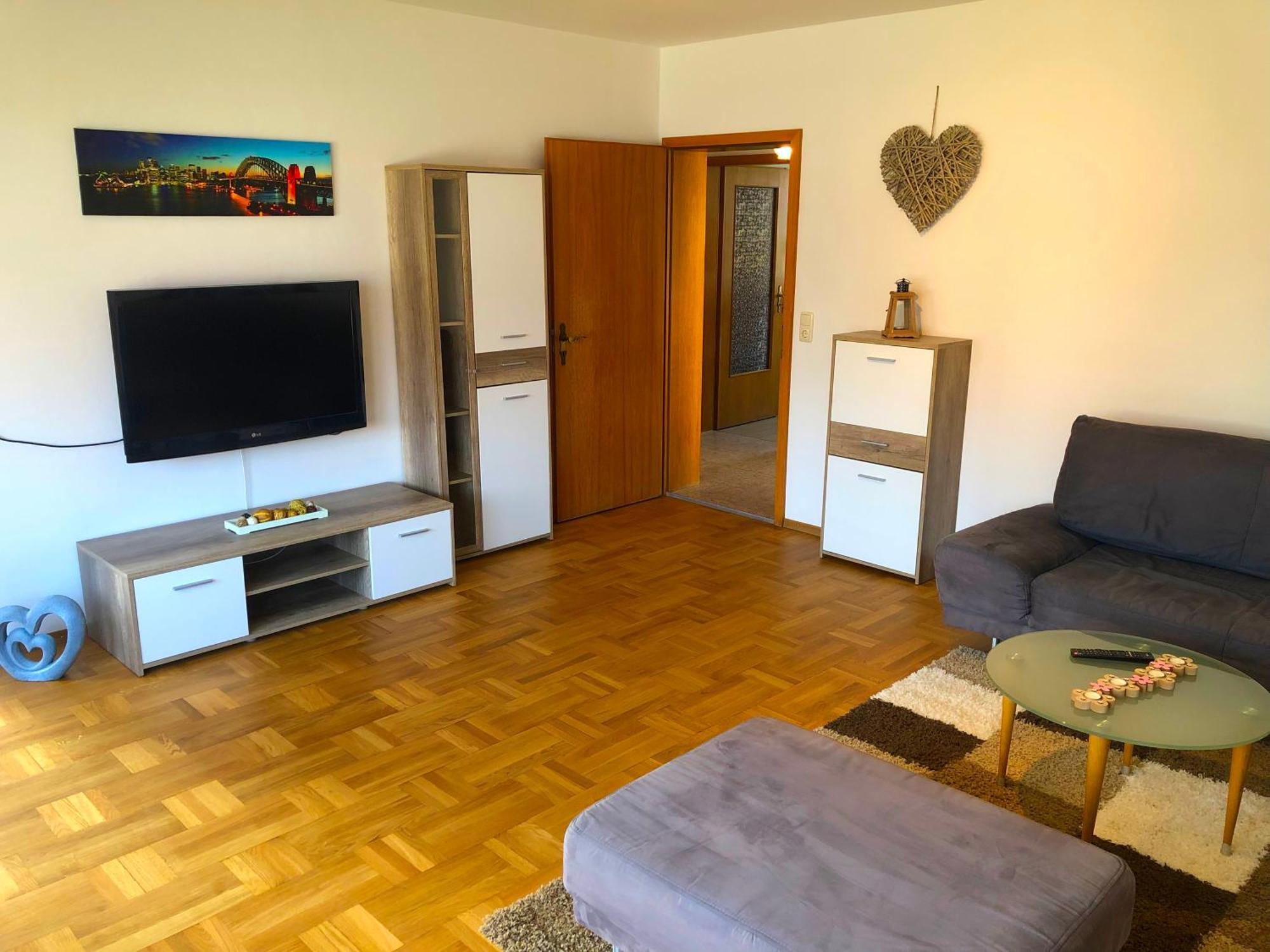 Ferienwohnungen / Ferienhaus Adelsried Bagian luar foto