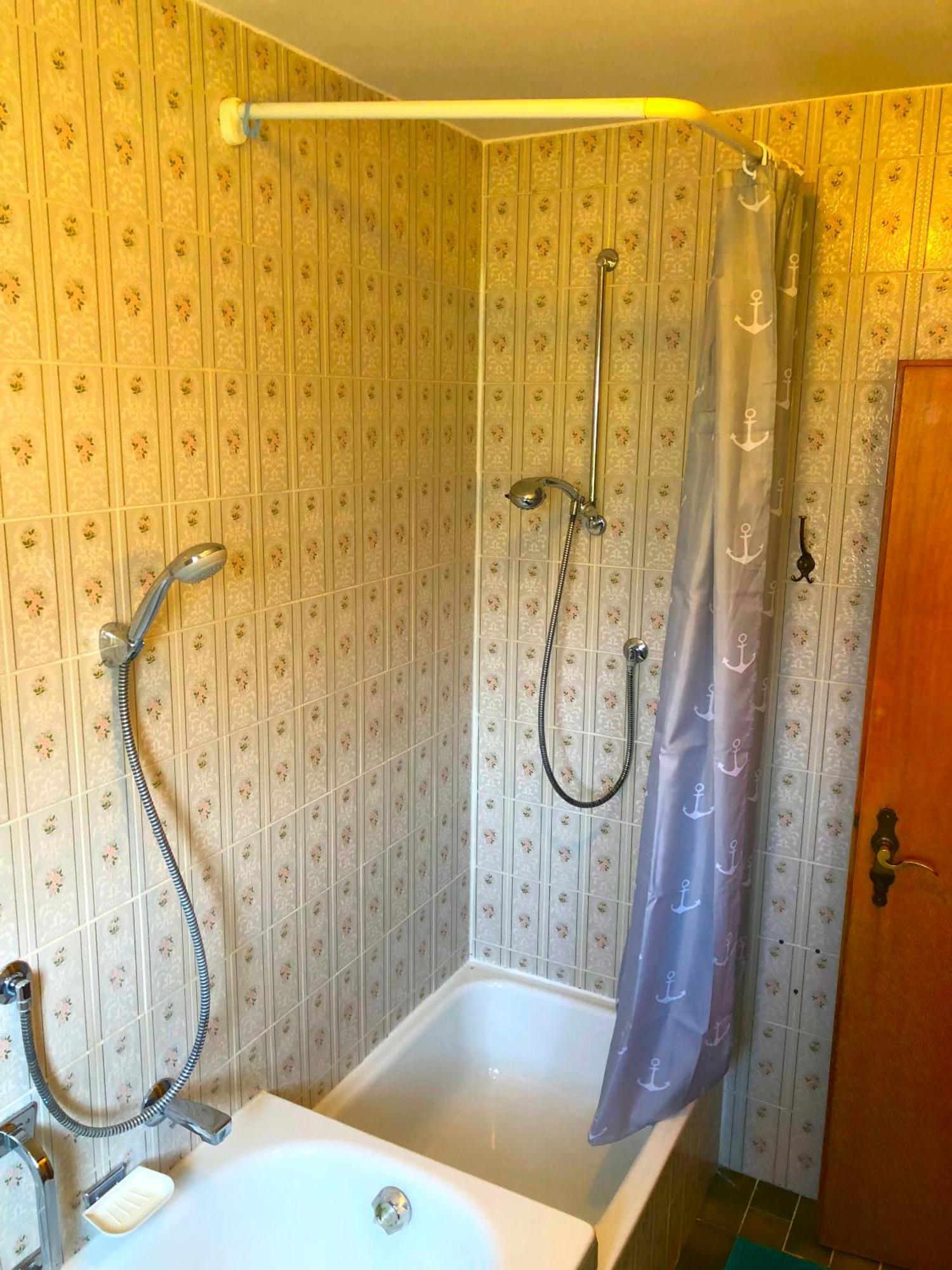 Ferienwohnungen / Ferienhaus Adelsried Bagian luar foto