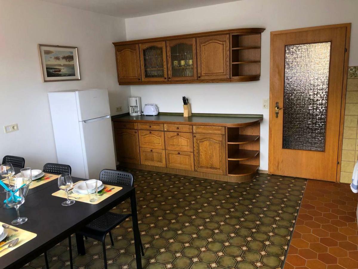 Ferienwohnungen / Ferienhaus Adelsried Bagian luar foto