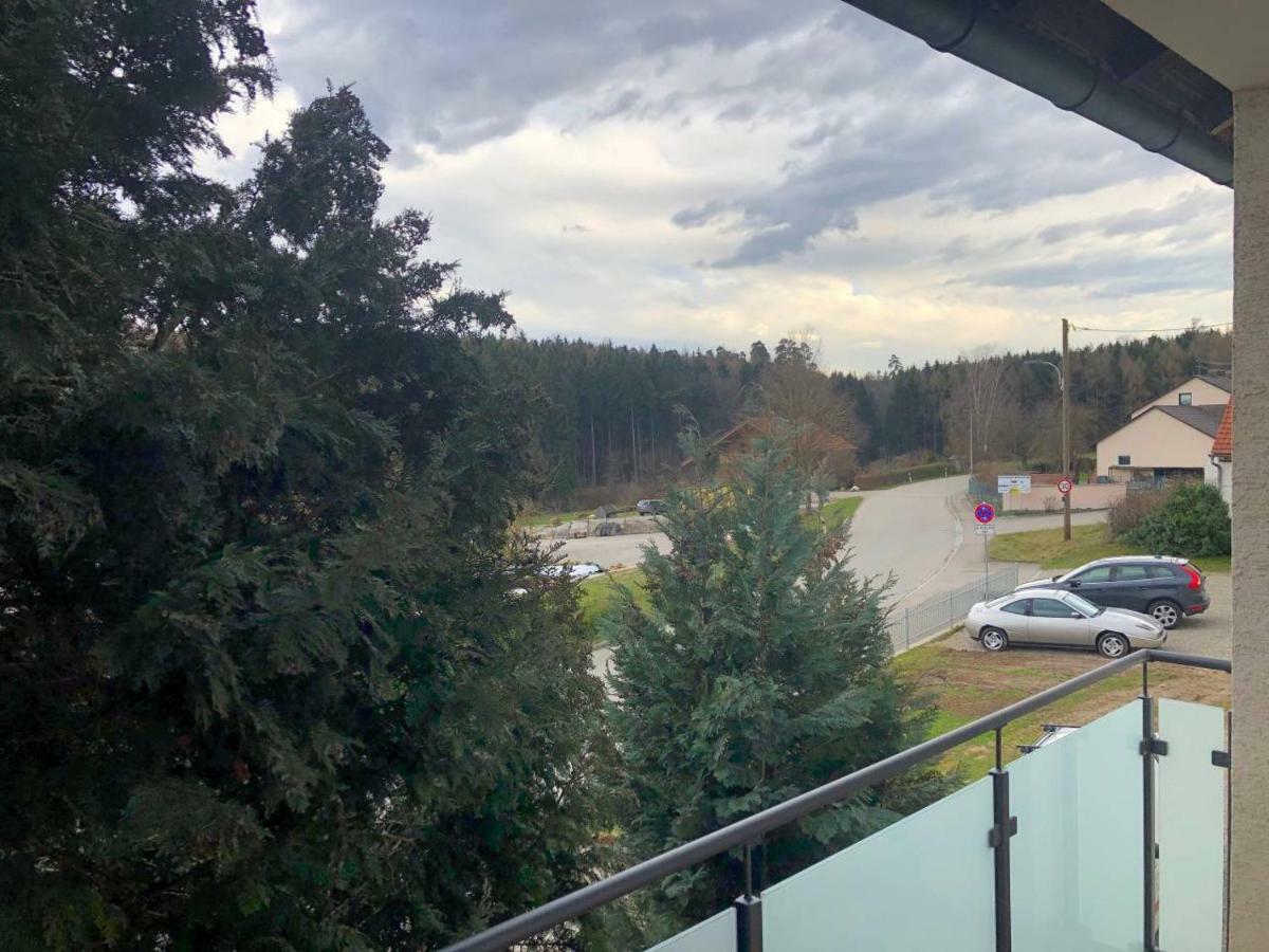 Ferienwohnungen / Ferienhaus Adelsried Bagian luar foto